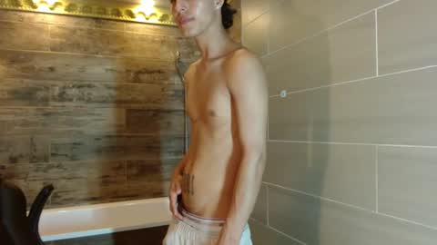 Snapshot of ethan_jamees chatting on 03-13-26, 08:59 E T H A N online show from 03-13-26, 08:59