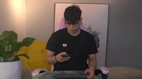 ethan_occonor online show from 11-08-25, 12:27