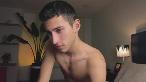 Snapshot of ethan_skiny_ chatting on 01-07-25, 03:46 Joan online show from 01-07-25, 03:46