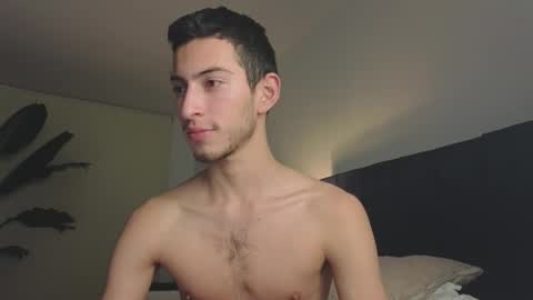 Snapshot of ethan_skiny_ chatting on 02-16-25, 06:10 Joan online show from 02-16-25, 06:10