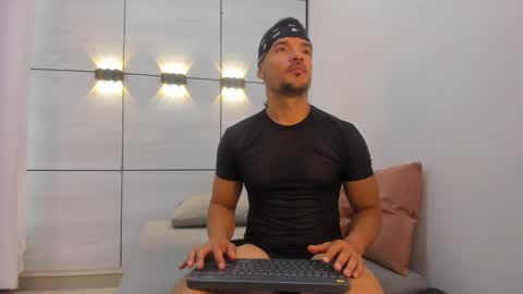 Ethan Steed online show from 04-29-26, 11:25