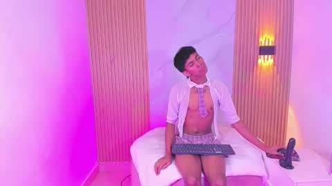 ethan_thouse online show from 10-26-25, 07:20