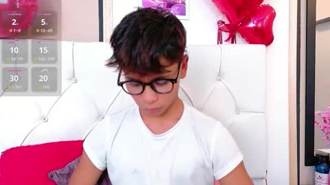 Ethan online show from 03-12-26, 08:15