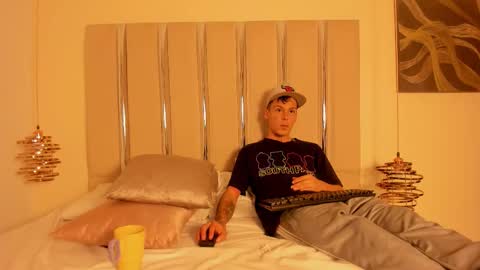 Mauricio Marin Antia online show from 03-15-26, 05:57