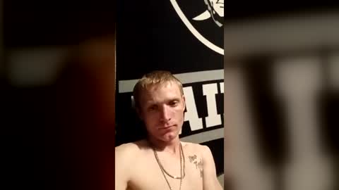 ethanbmx2001 online show from 07-11-26, 10:18