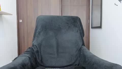 Snapshot of ethangreey1 chatting on 09-11-25, 02:50 ethangreey1 online show from 09-11-25, 02:50