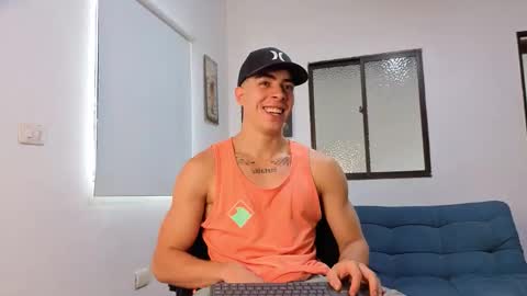 Snapshot of ethangreey1 chatting on 11-09-25, 12:36 ethangreey1 online show from 11-09-25, 12:36