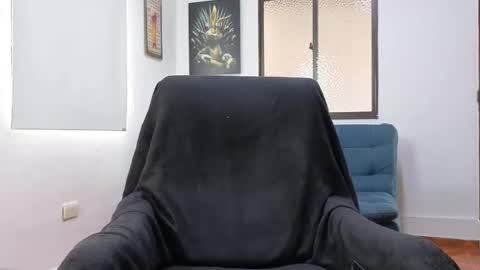 Snapshot of ethangreey1 chatting on 12-21-25, 04:14 ethangreey1 online show from 12-21-25, 04:14