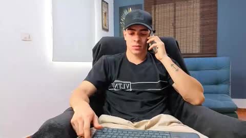 Snapshot of ethangreey1 chatting on 03-04-26, 03:40 ethangreey1 online show from 03-04-26, 03:40