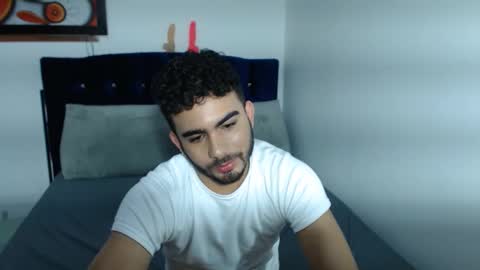 Ethan online show from 01-11-25, 01:48