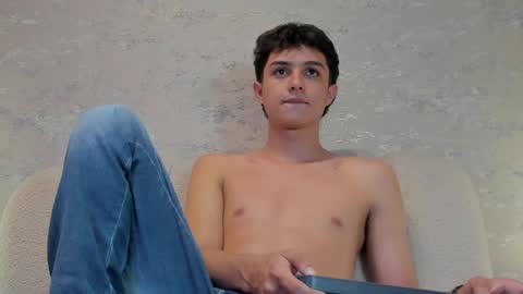 Snapshot of ethanlowell chatting on 03-09-25, 02:50 ethanlowell online show from 03-09-25, 02:50