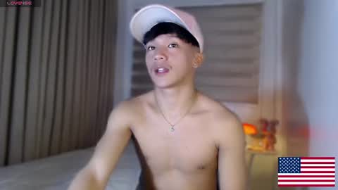 Snapshot of etherealboytoy4hire chatting on 07-17-26, 02:45 Rey online show from 07-17-26, 02:45
