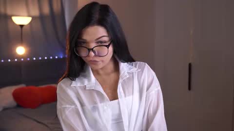 Camila online show from 12-03-25, 08:23