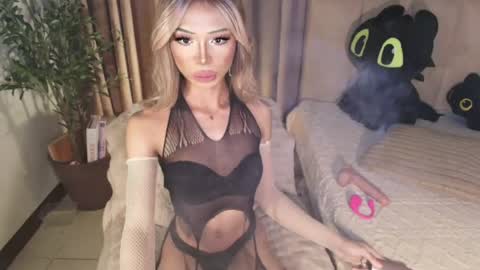 Snapshot of euphoric_goddess chatting on 07-24-26, 06:50 euphoric_goddess online show from 07-24-26, 06:50