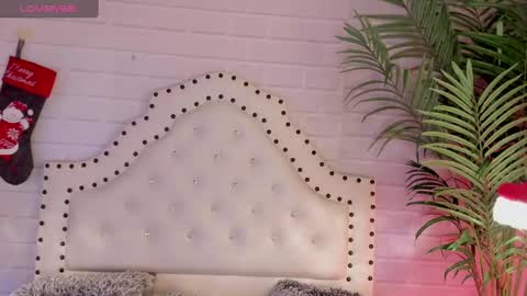  Eurekaa  online show from 12-31-24, 04:16