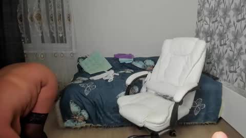 Snapshot of eva_7777 chatting on 11-12-25, 01:22 Eva online show from 11-12-25, 01:22