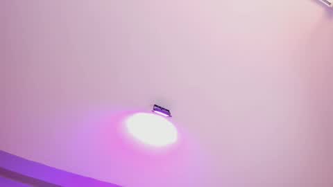 Snapshot of eva_bigboobs_ chatting on 02-13-25, 01:59 EVA online show from 02-13-25, 01:59