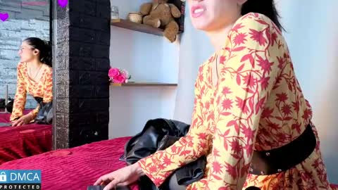 Snapshot of eva_delight_ chatting on 05-14-26, 12:01 eva delight online show from 05-14-26, 12:01