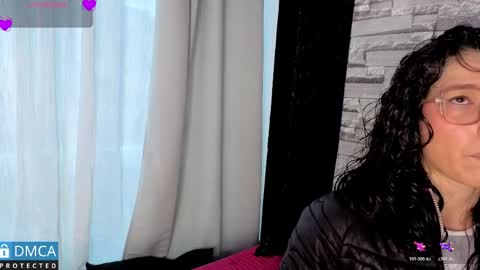 Snapshot of eva_delight_ chatting on 05-30-26, 12:02 eva delight online show from 05-30-26, 12:02