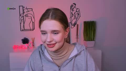 Snapshot of eva_drive chatting on 10-08-25, 07:00 your dream online show from 10-08-25, 07:00