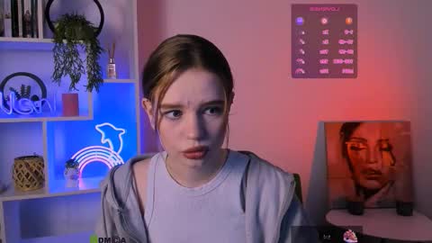 Snapshot of eva_drive chatting on 10-09-25, 07:12 your dream online show from 10-09-25, 07:12