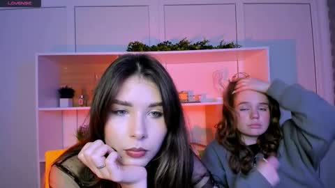 Snapshot of eva_drive chatting on 11-13-25, 07:13 your dream online show from 11-13-25, 07:13