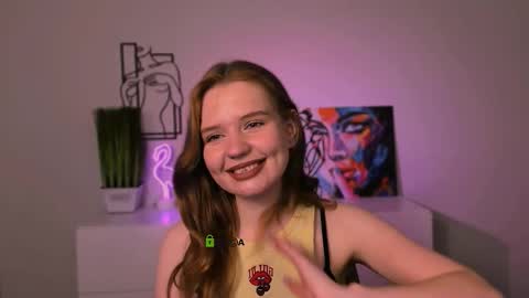 Snapshot of eva_drive chatting on 11-25-25, 07:14 your dream online show from 11-25-25, 07:14