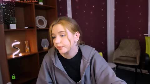 Snapshot of eva_drive chatting on 11-30-25, 07:18 your dream online show from 11-30-25, 07:18