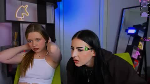 Snapshot of eva_drive chatting on 03-12-26, 08:04 your dream online show from 03-12-26, 08:04