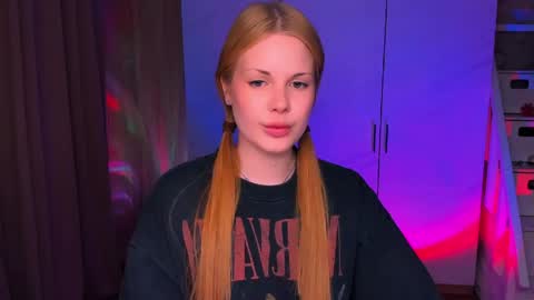 Snapshot of eva_ellis chatting on 05-22-26, 06:02 Eva online show from 05-22-26, 06:02