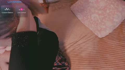 Snapshot of eva_gloss chatting on 03-06-25, 09:03 Eva online show from 03-06-25, 09:03