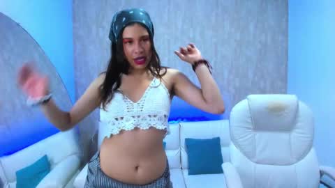 Snapshot of eva_hells chatting on 09-08-25, 08:30 eva_hells online show from 09-08-25, 08:30