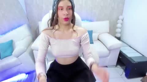 Snapshot of eva_hells chatting on 09-16-25, 07:37 eva_hells online show from 09-16-25, 07:37