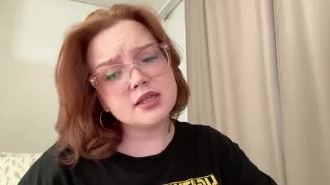 Snapshot of eva_kittenn chatting on 07-06-26, 03:03 eva_kittenn online show from 07-06-26, 03:03