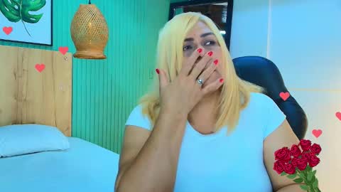 eva_love49 online show from 02-24-26, 07:45