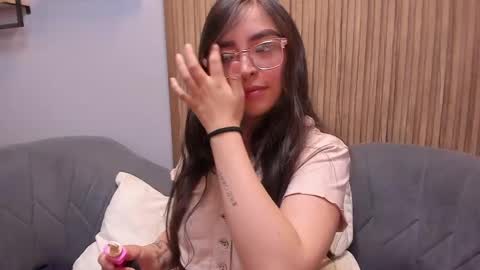 Snapshot of eva_macalliter chatting on 12-12-24, 03:10 Angelinne online show from 12-12-24, 03:10