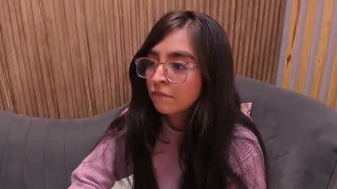 Snapshot of eva_macalliter chatting on 01-30-25, 06:13 Angelinne online show from 01-30-25, 06:13