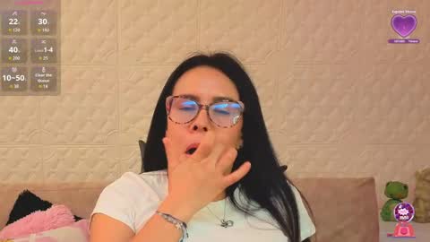 Eva  online show from 04-25-26, 02:47