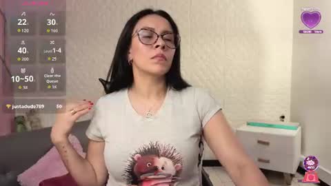 Snapshot of eva_mermaid chatting on 07-27-26, 03:30 Eva online show from 07-27-26, 03:30