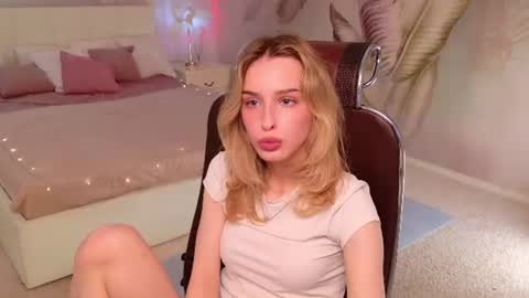 Eva online show from 07-24-26, 12:36
