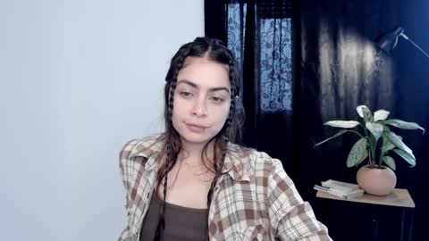 Snapshot of eva_monn chatting on 12-17-24, 03:06 eva_monn online show from 12-17-24, 03:06