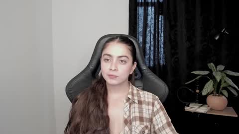 Snapshot of eva_monn chatting on 12-21-24, 07:38 eva_monn online show from 12-21-24, 07:38