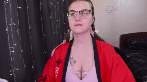 Eva online show from 02-21-25, 01:11