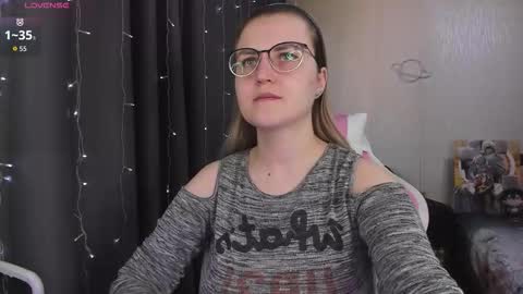 Eva online show from 03-22-26, 12:08