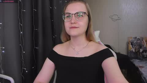 Eva online show from 04-25-26, 01:41