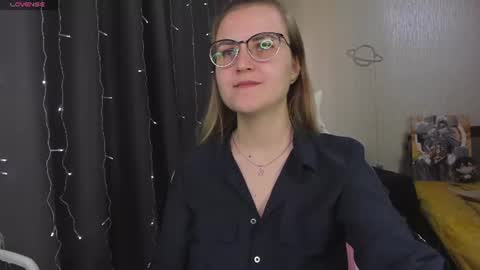 Eva online show from 06-19-26, 11:58
