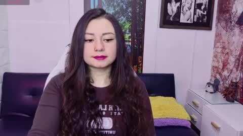 Snapshot of eva_rosell chatting on 05-15-26, 02:46 Eva online show from 05-15-26, 02:46