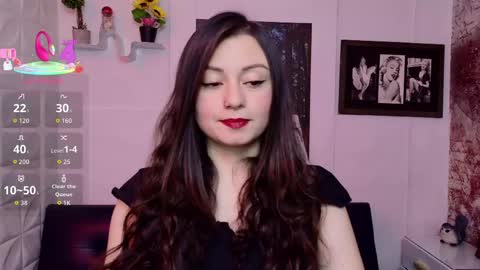Snapshot of eva_rosell chatting on 05-19-26, 04:24 Eva online show from 05-19-26, 04:24