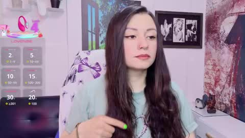Snapshot of eva_rosell chatting on 05-27-26, 03:09 Eva online show from 05-27-26, 03:09