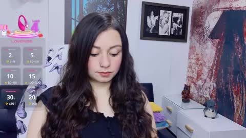 Snapshot of eva_rosell chatting on 06-05-26, 03:18 Eva online show from 06-05-26, 03:18